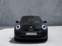 Gebraucht Mini Cooper Favoured 156 PS (114 kW) 2024 Schwarz Kleinwagen