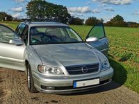 Gebraucht Opel Omega Edition 120 PS (88 kW) 2002 Silber metallic Kombi
