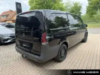 Gebraucht Mercedes Vito 190 PS (139 kW) 2024 Obsidianschwarz Van