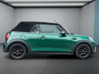 Używany Mini Cooper Classic 136 KM (100 kW) 2021 Zielony Hatchback