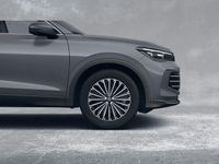 Gebraucht VW Tiguan Elegance 150 PS (110 kW) 2024 Grau SUV