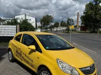 Gebraucht Opel Corsa 80 PS (58 kW) 2008 Gelb Kleinwagen