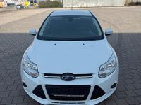 Gebraucht Ford Focus 86 PS (63 kW) 2013 Weiß Limousine