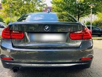 Gebraucht BMW 320 184 PS (135 kW) 2013 Grau Limousine
