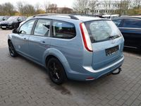 Second-hand Ford Focus Style 90 CP (66 kW) 2009 Gri Break