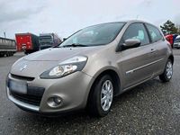 Gebraucht Renault Clio III 75 PS (55 kW) 2011 Braun Kleinwagen