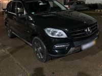 Gebraucht Mercedes ML350 258 PS (189 kW) 2012 Schwarz SUV