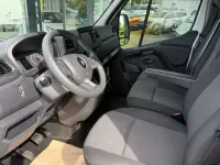 Używany Renault Master Komfort 150 KM (110 kW) 2022 Biały Minivan