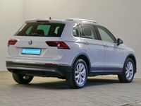 gebraucht VW Tiguan 2.0 TDI Highline 4MOT. Pano HeadUp Navi