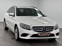 Gebraucht Mercedes C180 122 PS (89 kW) 2019 Weiß Limousine