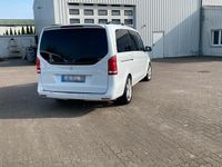 Gebraucht Mercedes V250 190 PS (139 kW) 2019 Weiß Van / Kleinbus