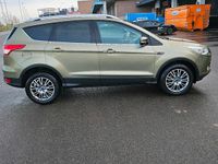 Gebraucht Ford Kuga 2013 Grün SUV