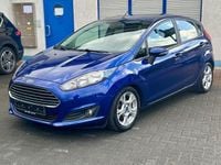 Gebraucht Ford Fiesta Celebration 101 PS (74 kW) 2015 Blau Kleinwagen