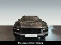 Gebraucht Porsche Cayenne E-Hybrid 470 PS (345 kW) 2024 Grau SUV