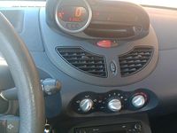 Gebraucht Renault Twingo 75 PS (55 kW) 2014 Rot Kleinwagen