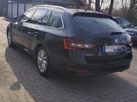 Gebraucht Skoda Superb 120 PS (88 kW) 2017 Schwarz Kombi