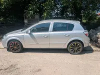 Gebraucht Opel Astra 105 PS (77 kW) 2005 Silber Limousine