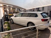 Gebraucht VW Passat Highline 239 PS (175 kW) 2017 Weiß Kombi