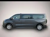 Neu Ford Tourneo Custom 136 PS (100 kW) 2025 Manufacturer Van