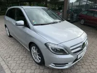 Gebraucht Mercedes B250 211 PS (155 kW) 2012 Silber Kleinwagen