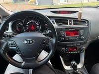 Gebraucht Kia Ceed 99 PS (72 kW) 2016 Schwarz Kleinwagen