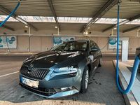 Gebraucht Skoda Superb Ambition 150 PS (110 kW) 2018 Grau Kombi