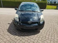Gebraucht Toyota Yaris Cool 69 PS (50 kW) 2011 Schwarz Kleinwagen
