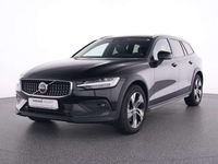 Gebraucht Volvo V60 CC Plus 197 PS (144 kW) 2023 Schwarz Kombi