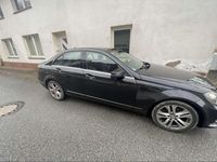 Gebraucht Mercedes C180 Classic 143 PS (105 kW) 2013 Kombi