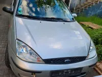 Gebraucht Ford Focus 100 PS (73 kW) 2002 Silber Limousine