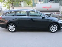 Gebraucht Kia Ceed Sportswagon Vision 136 PS (100 kW) 2019 Schwarz Kombi