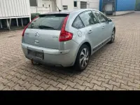 Gebraucht Citroën C4 106 PS (77 kW) 2006 Andere farben Limousine
