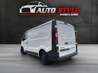 Gebraucht Opel Vivaro 95 PS (69 kW) 2016 Weiß Van / Kleinbus