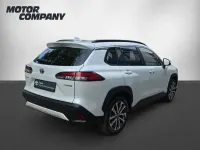 Gebraucht Toyota Corolla Cross Team 197 PS (144 kW) 2023 Platinumweiß perleffekt SUV