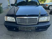 Gebraucht Mercedes C180 129 PS (94 kW) 2000 Blau Limousine