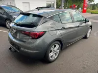 Gebraucht Opel Astra 150 PS (110 kW) 2019 Grau metallic Limousine