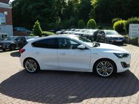 Gebraucht Ford Focus Vignale 150 PS (110 kW) 2020 Weiß Limousine