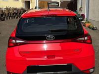 Gebraucht Hyundai i20 Trend 120 PS (88 kW) 2020 Rot Kleinwagen