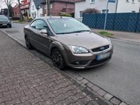 Gebraucht Ford Focus Cabriolet 101 PS (74 kW) 2008 Gold Cabrio