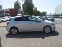 Gebraucht Fiat Tipo Easy 95 PS (69 kW) 2017 Silber Limousine