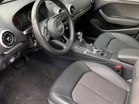 gebraucht Audi A3 Sportback 35 TFSI S Tronic / Neue Reifen