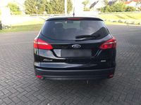 Używany Ford Focus Titanium 125 KM (91 kW) 2016 Czarny Kombi