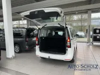 Gebraucht VW Caddy Life 122 PS (89 kW) 2021 Weiß Van / Kleinbus