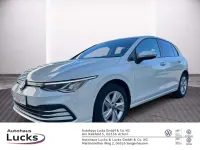 Gebraucht VW Golf VIII Life 131 PS (96 kW) 2020 Pure white Limousine