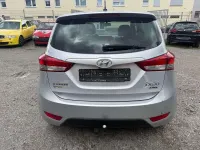 Gebraucht Hyundai ix20 Classic 116 PS (85 kW) 2012 Grau Kleinwagen