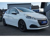 gebraucht Peugeot 208 1.2 Active PureTech82 Kamera;Sitzh.;Panodach