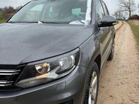 Gebraucht VW Tiguan 140 PS (102 kW) 2014 Grau SUV