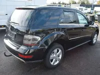 Gebraucht Mercedes ML350 224 PS (164 kW) 2010 Obsidianschwarz  metalliclack SUV