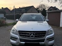 Gebraucht Mercedes ML250 204 PS (150 kW) 2013 Silber SUV
