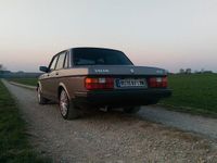 Gebraucht Volvo 240 165 PS (121 kW) 1989 Grau Limousine